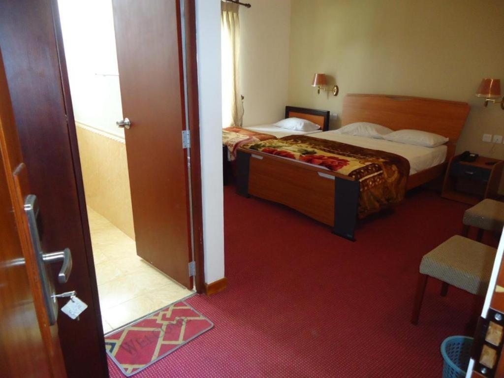Stamford Star Hotel Нувара-Елія Екстер'єр фото